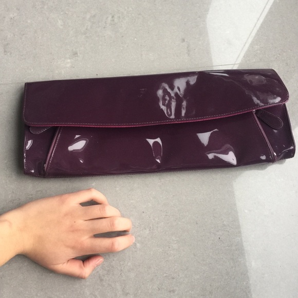 ⚡️SALE⚡️ Glossy clutch - Picture 5 of 5
